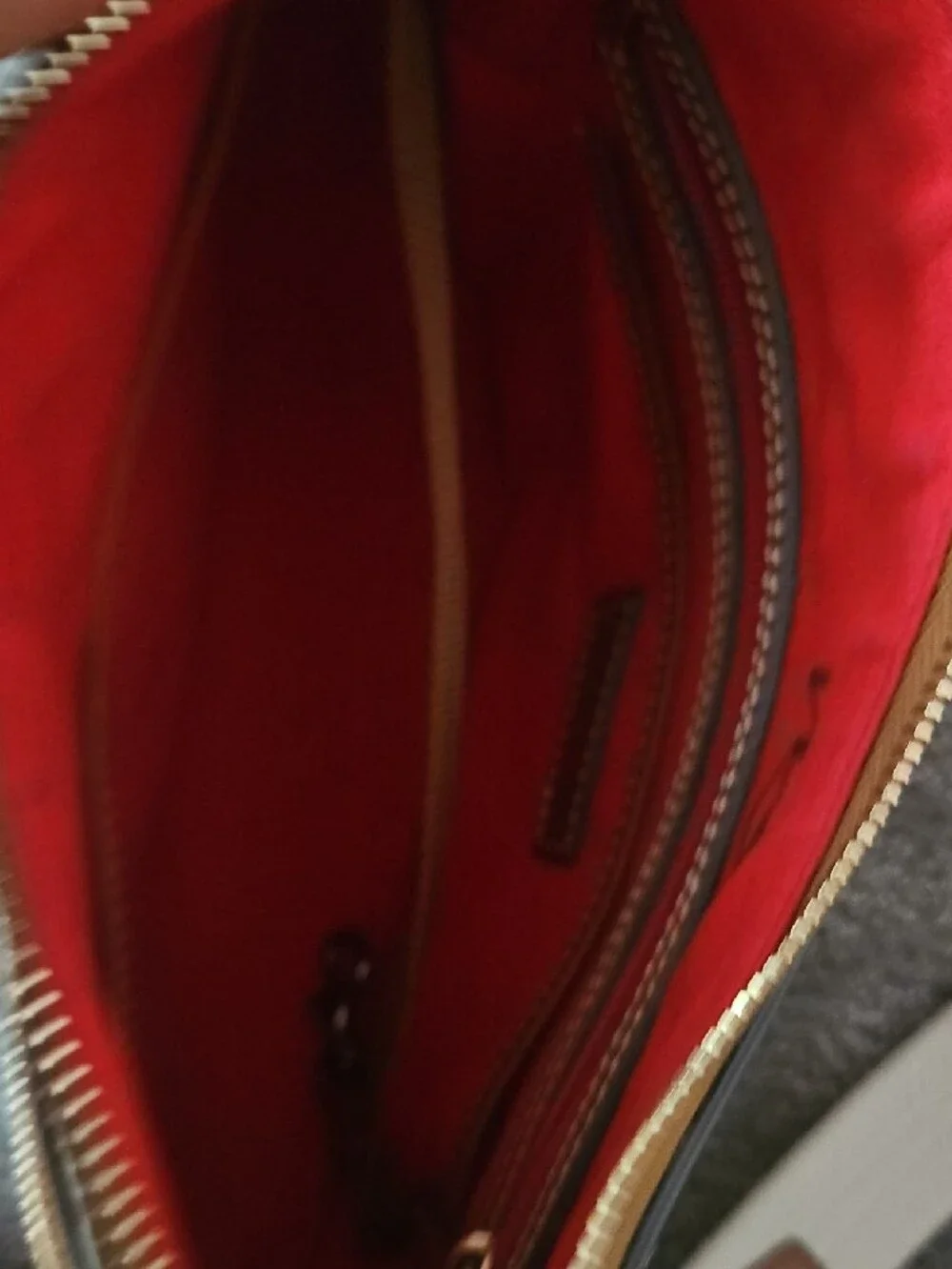 Dooney & Bourke Pebble Grain Presley Crossbody